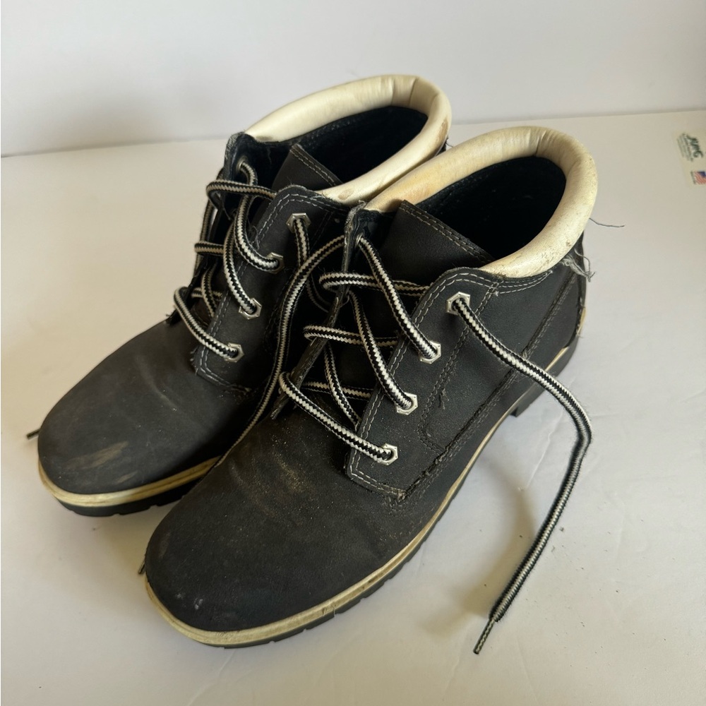 Black boots